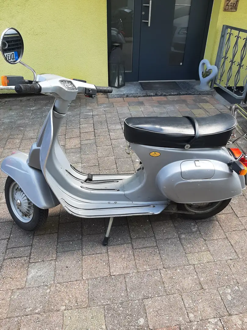 Vespa 50 N Silber - 1