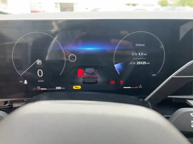 Renault Austral view 13