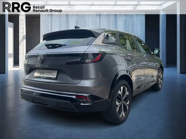Renault Austral view 5