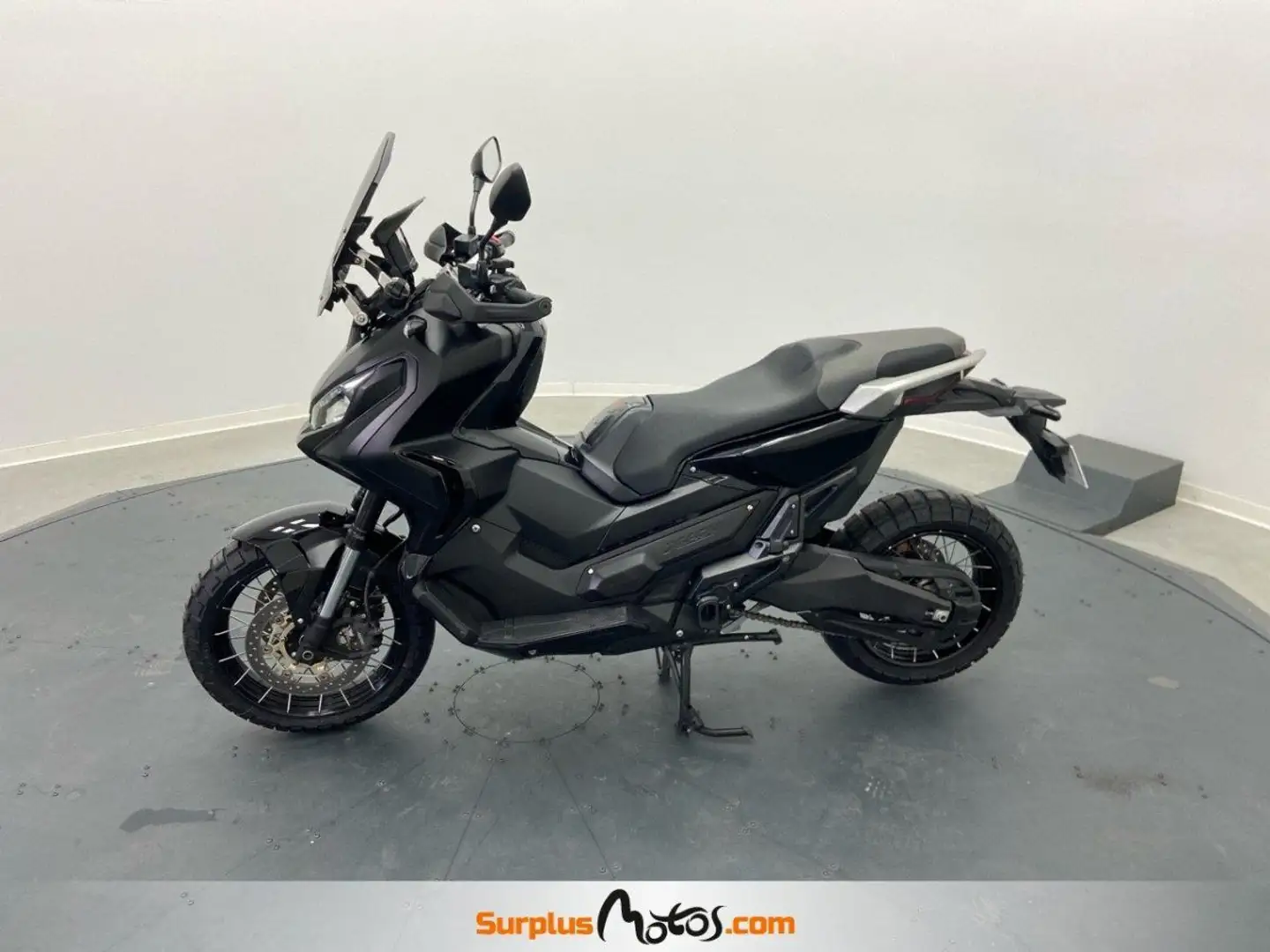 Honda X-ADV ADV A2 Siyah - 2