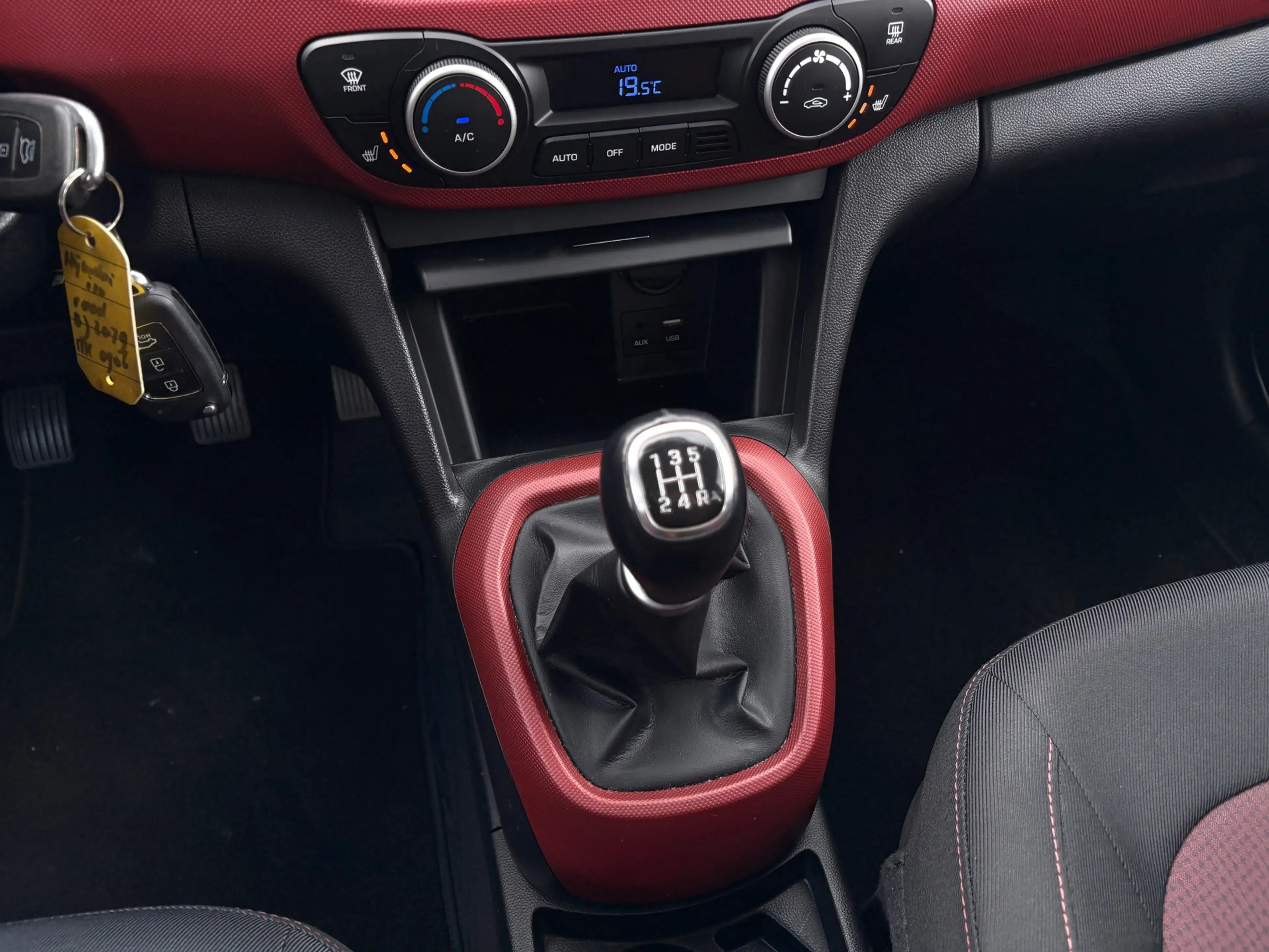 Hyundai i10 1.0i Premium Stoelverwarming, Climate, Apple Carpl — photo 15