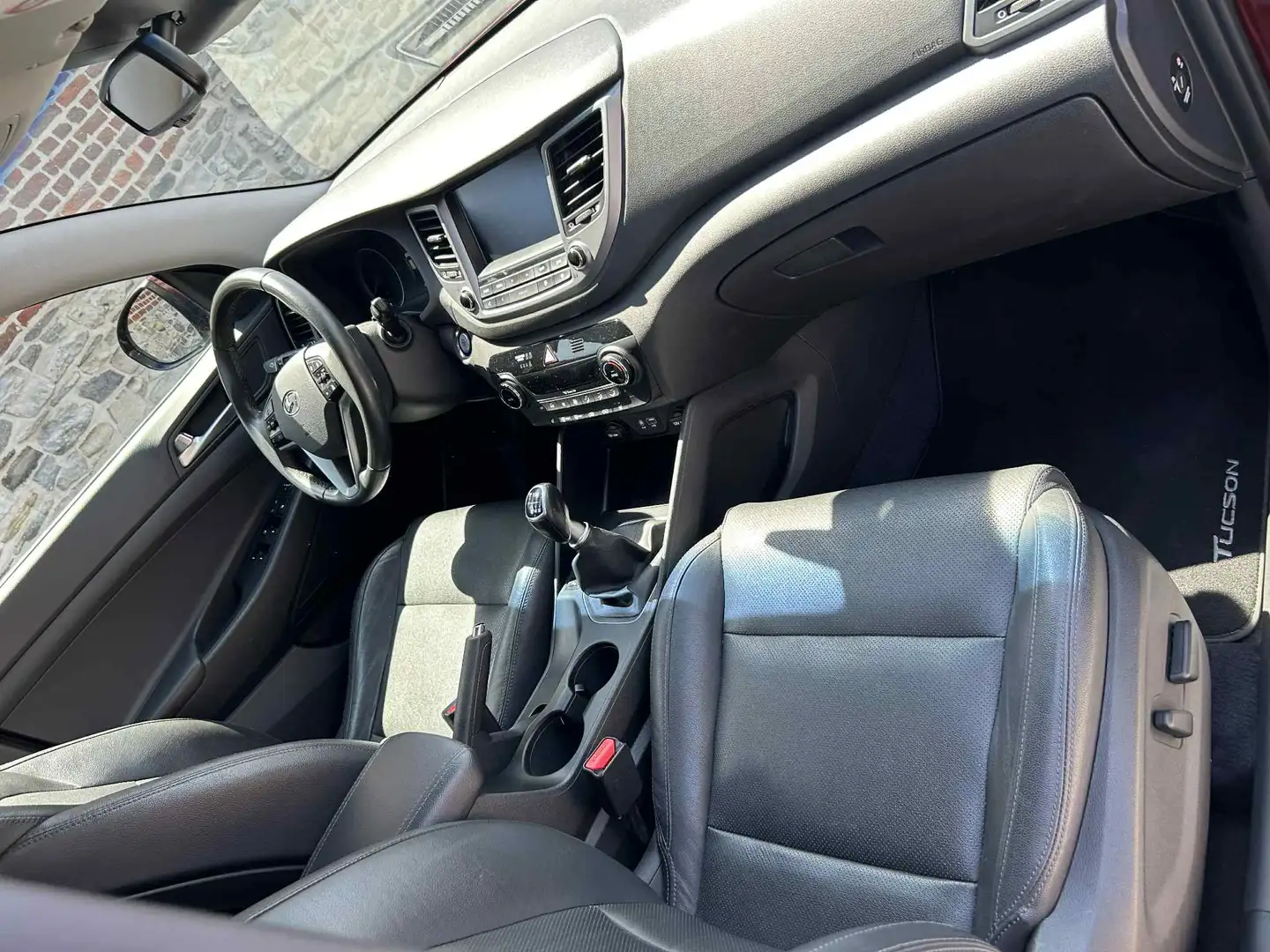 Hyundai TUCSON - 2
