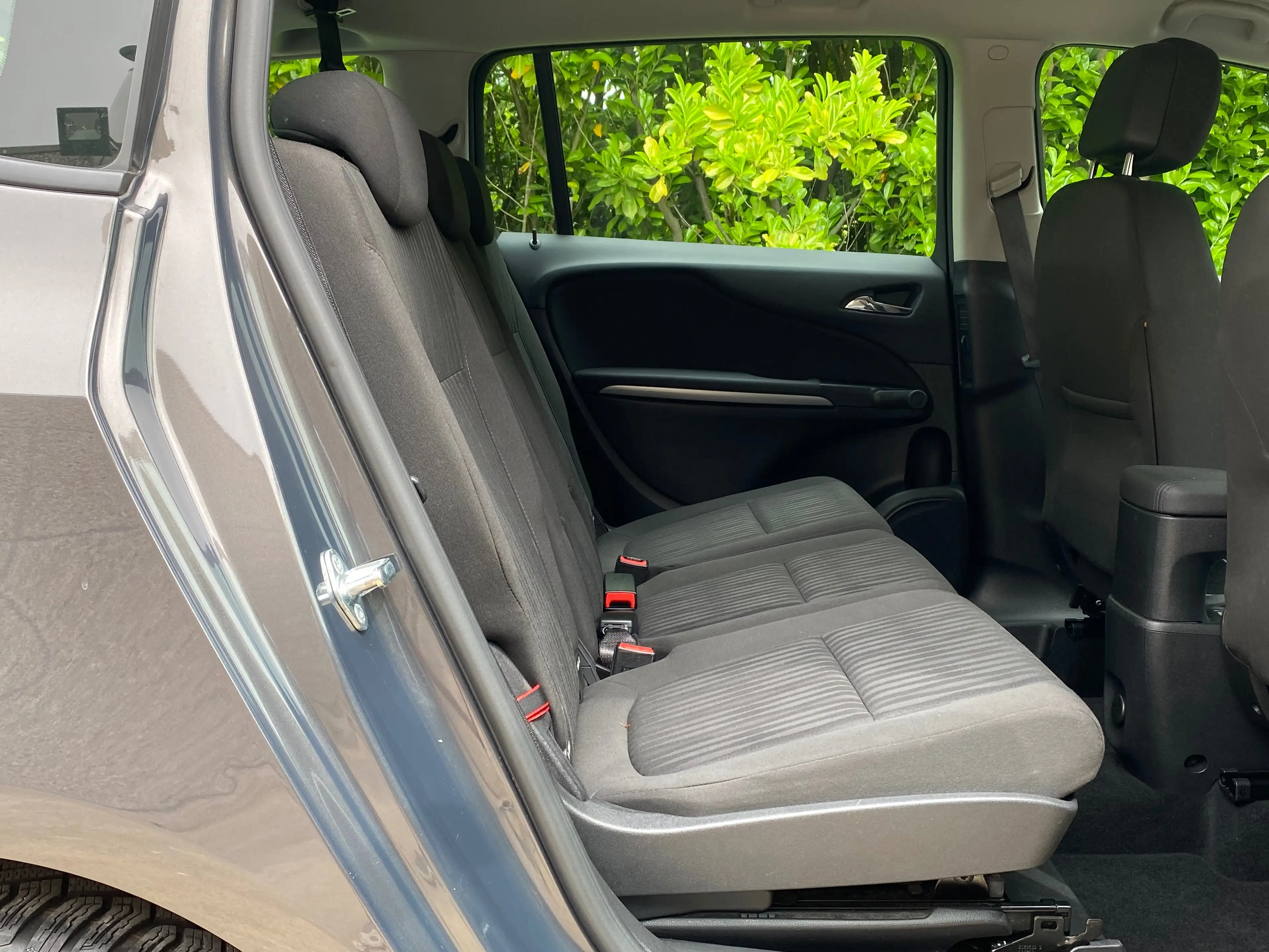 Opel Zafira Tourer 1.4 Turbo CLIM - NAVI - FULL CARNET - 1 MAIN - GARANTIE!!! — photo 11