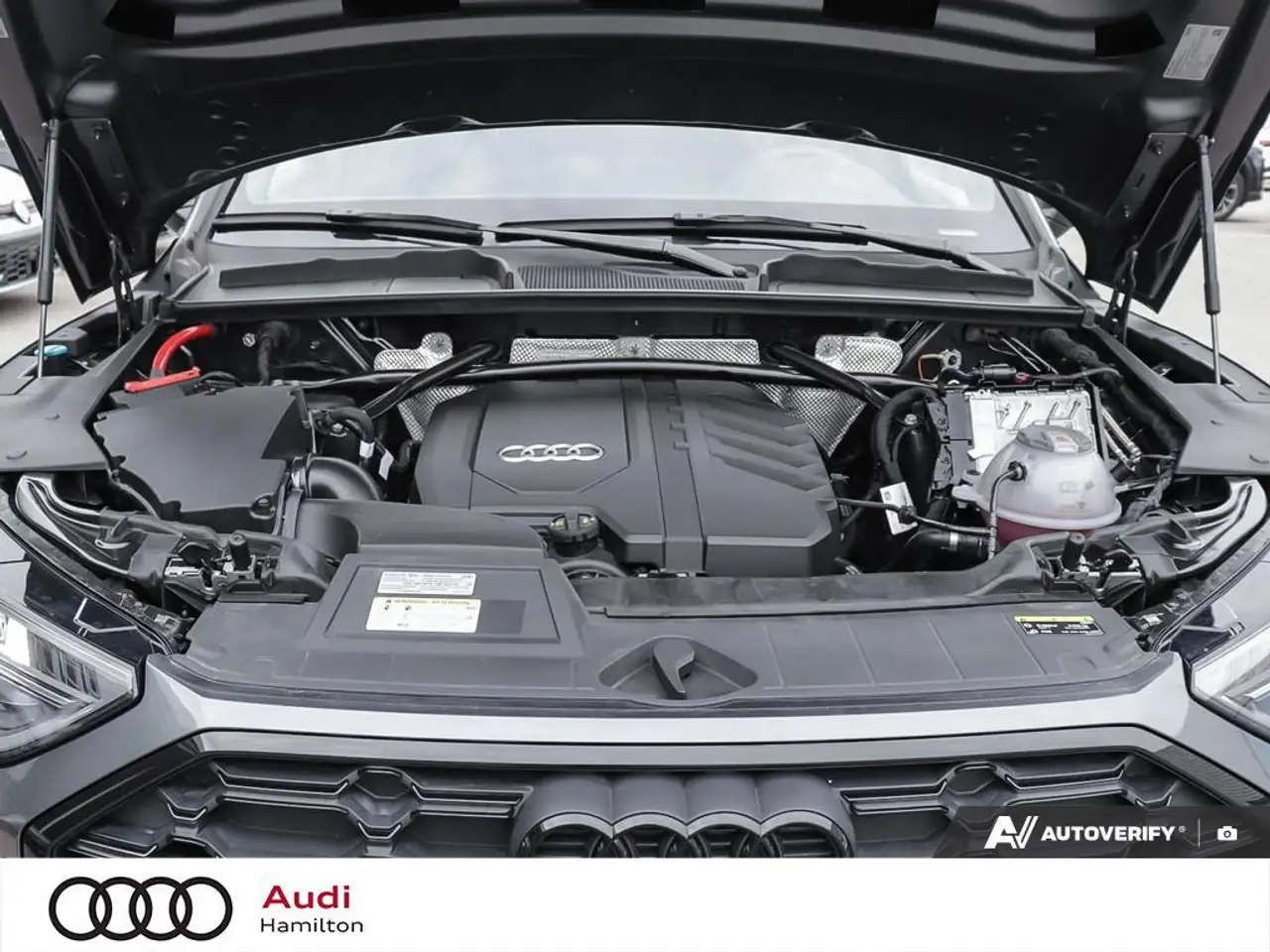 Audi Q5 снимка Audi Q5