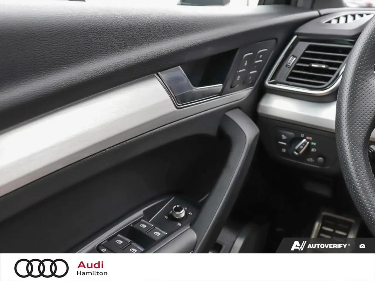 Audi Q5 снимка Audi Q5