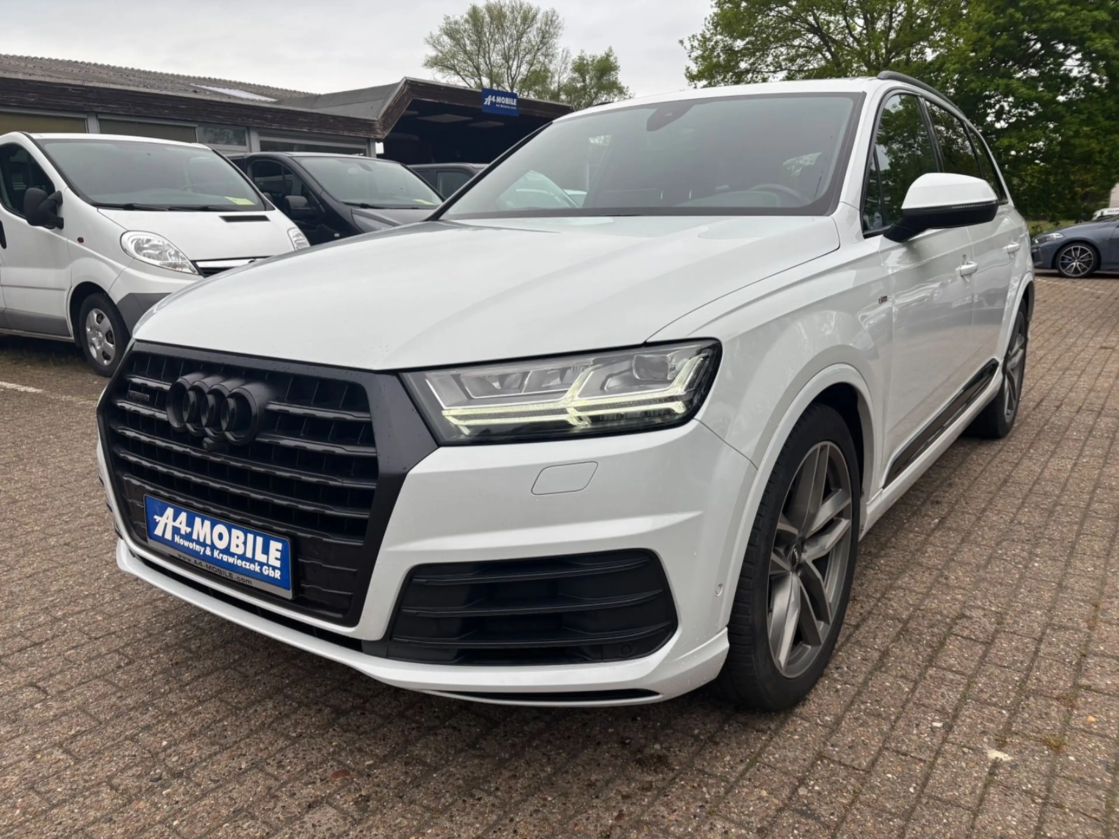 Audi Q7 3.0 TDI quattro S-Line Virtual Pano AHK