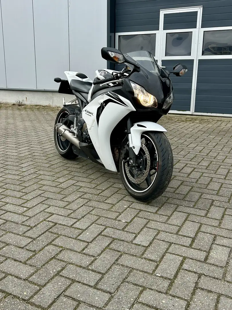 Honda CBR 1000 Fireblade Blanco - 2