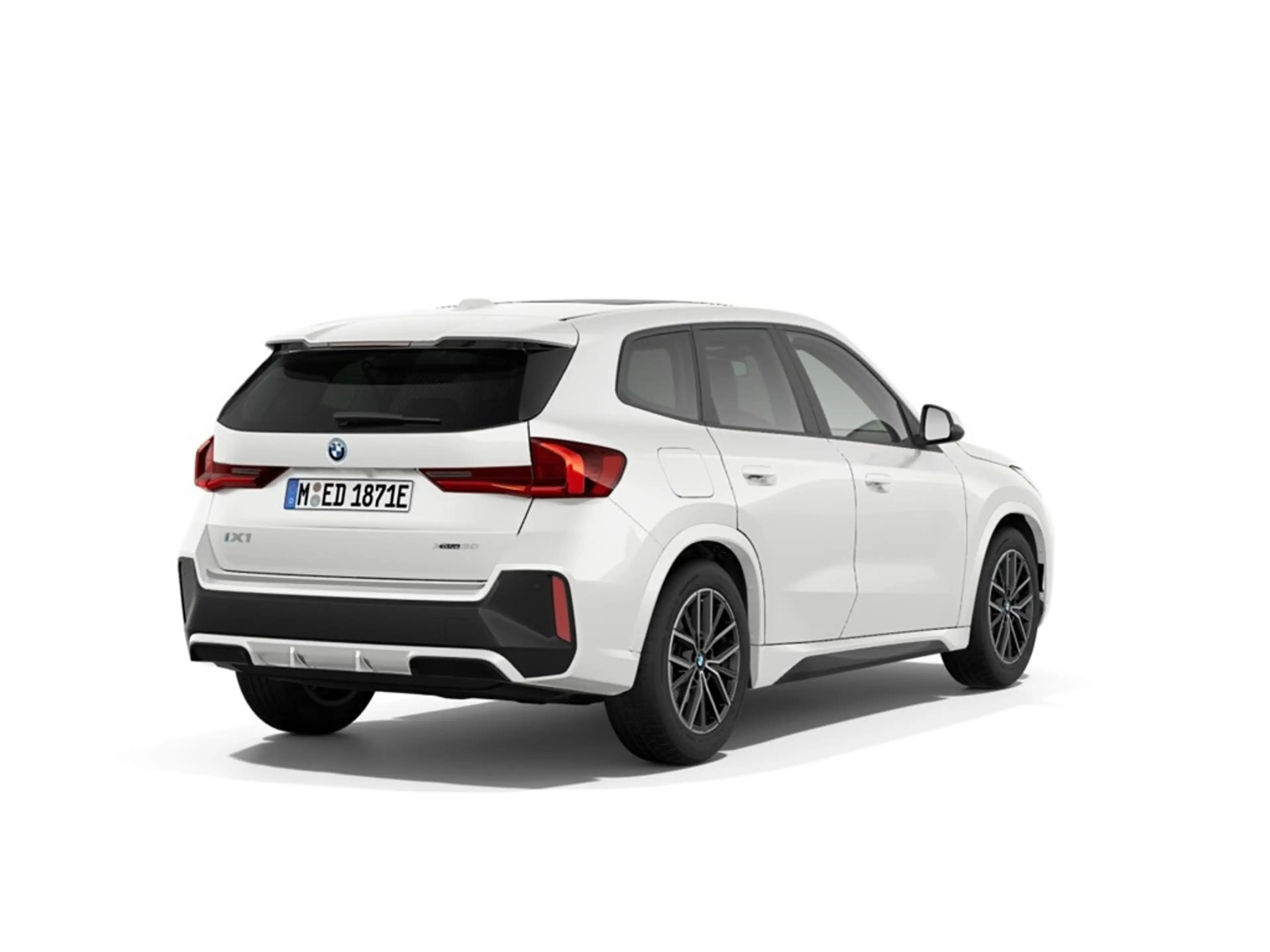 BMW iX1 xDrive 30 Sportpaket HUD AD El. Panodach Panorama — photo 3