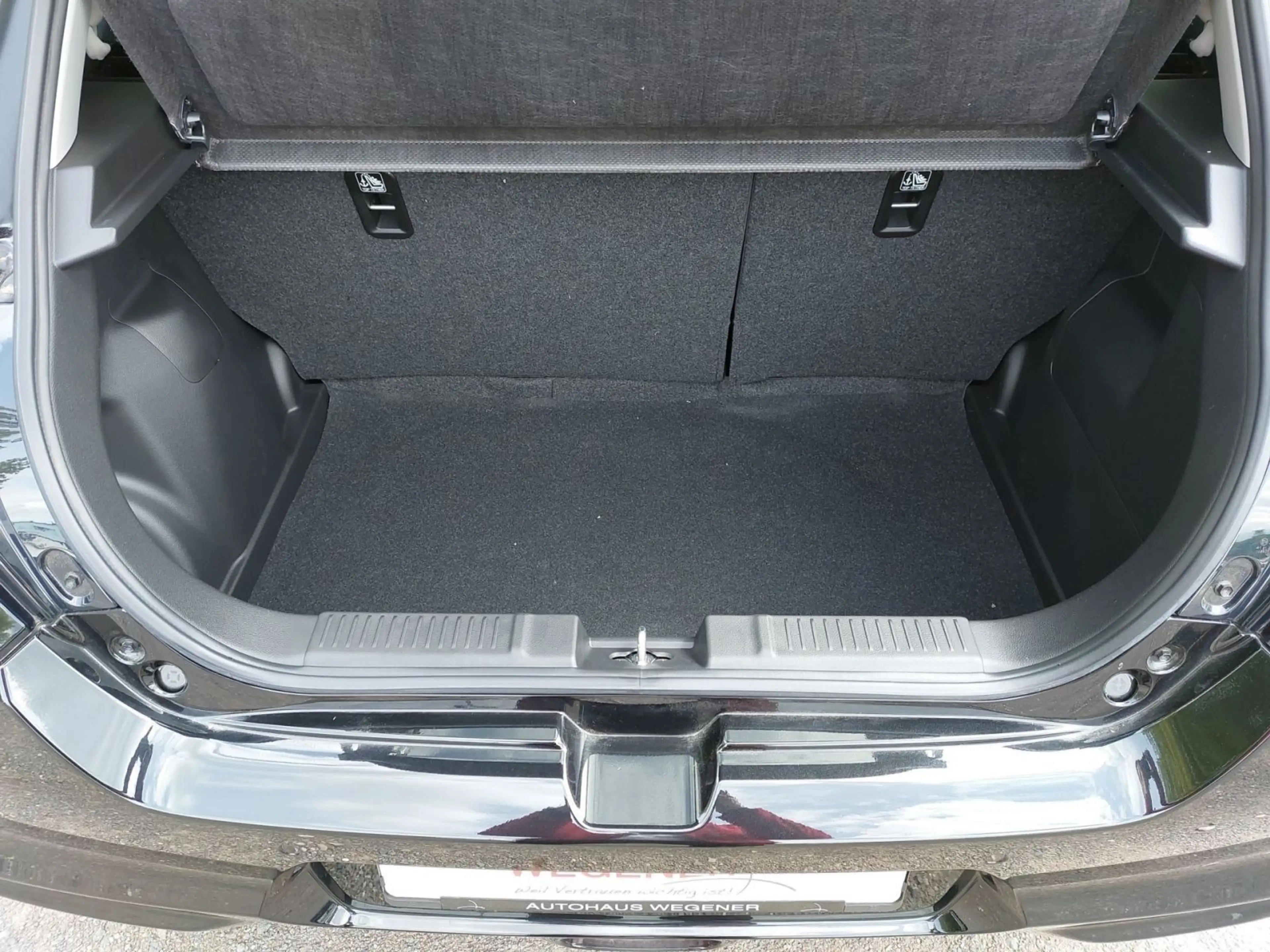 Suzuki Swift SWIFT COMFORT CVT HYBRID LED+ACC+NAVI+KAMERA+SHZ — photo 12