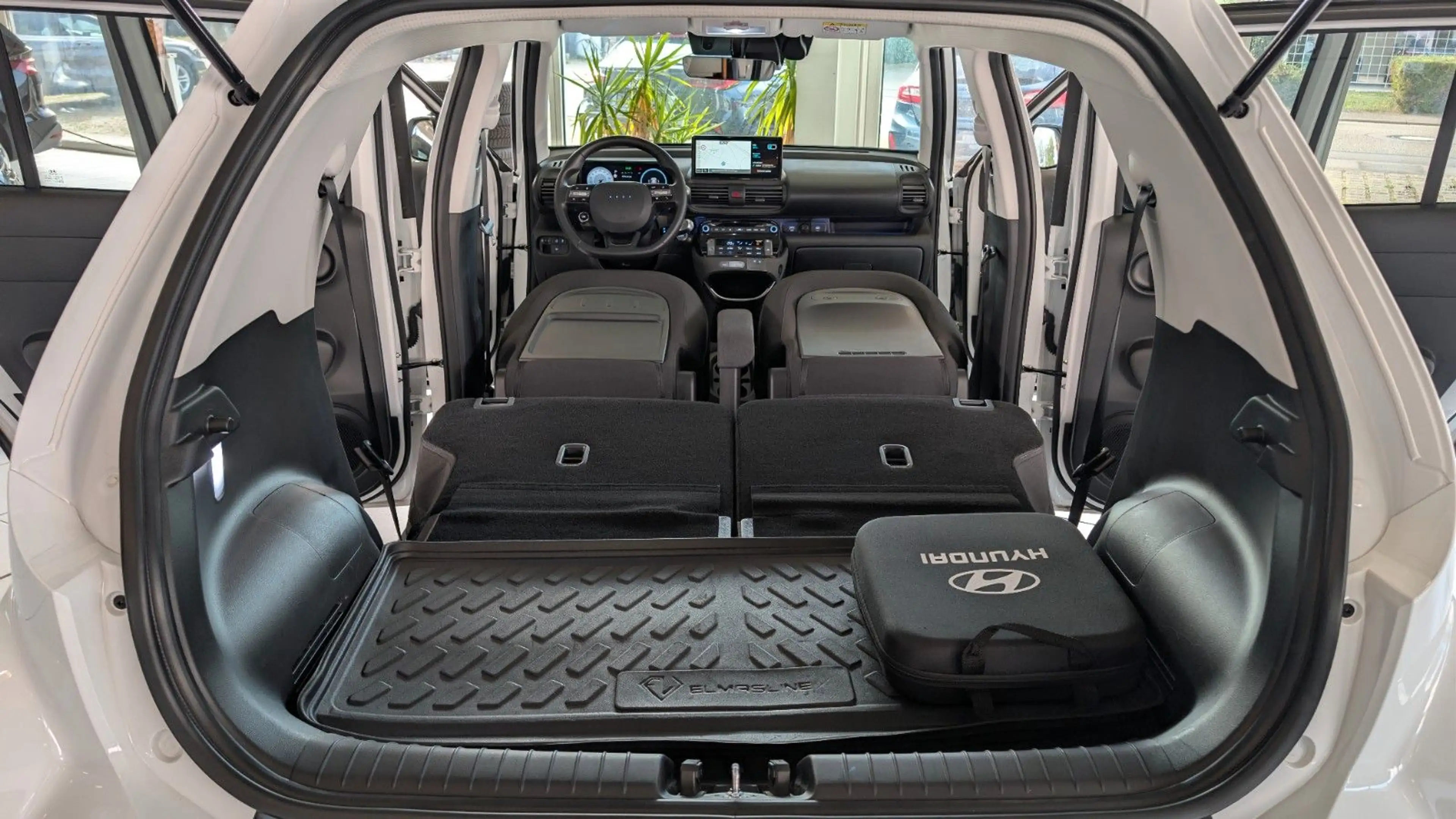 Hyundai Inster Elektro 85 kW Prime *Wärmepumpe*LED*ACC* — photo 15
