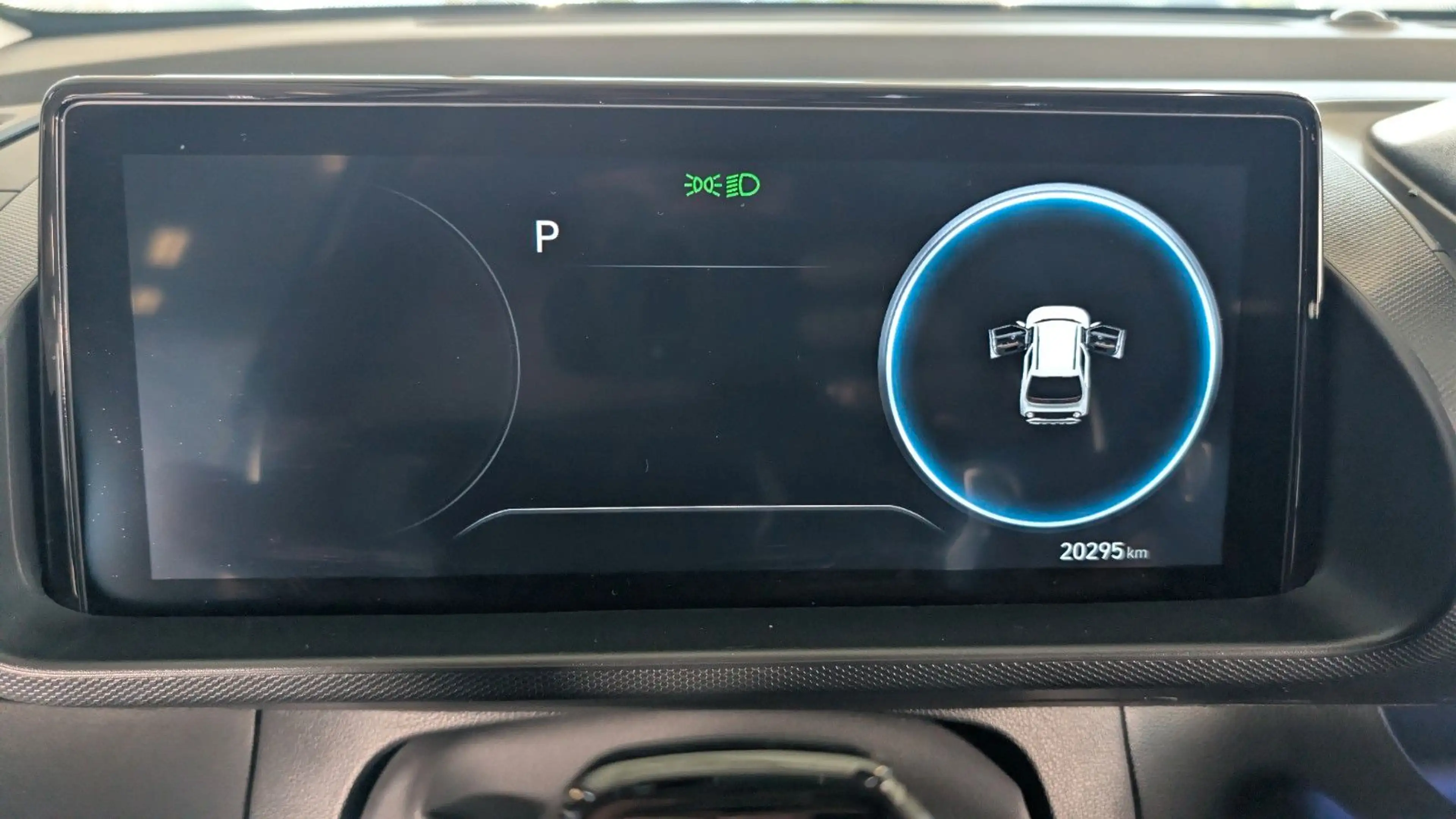 Hyundai Inster Elektro 85 kW Prime *Wärmepumpe*LED*ACC* — photo 11