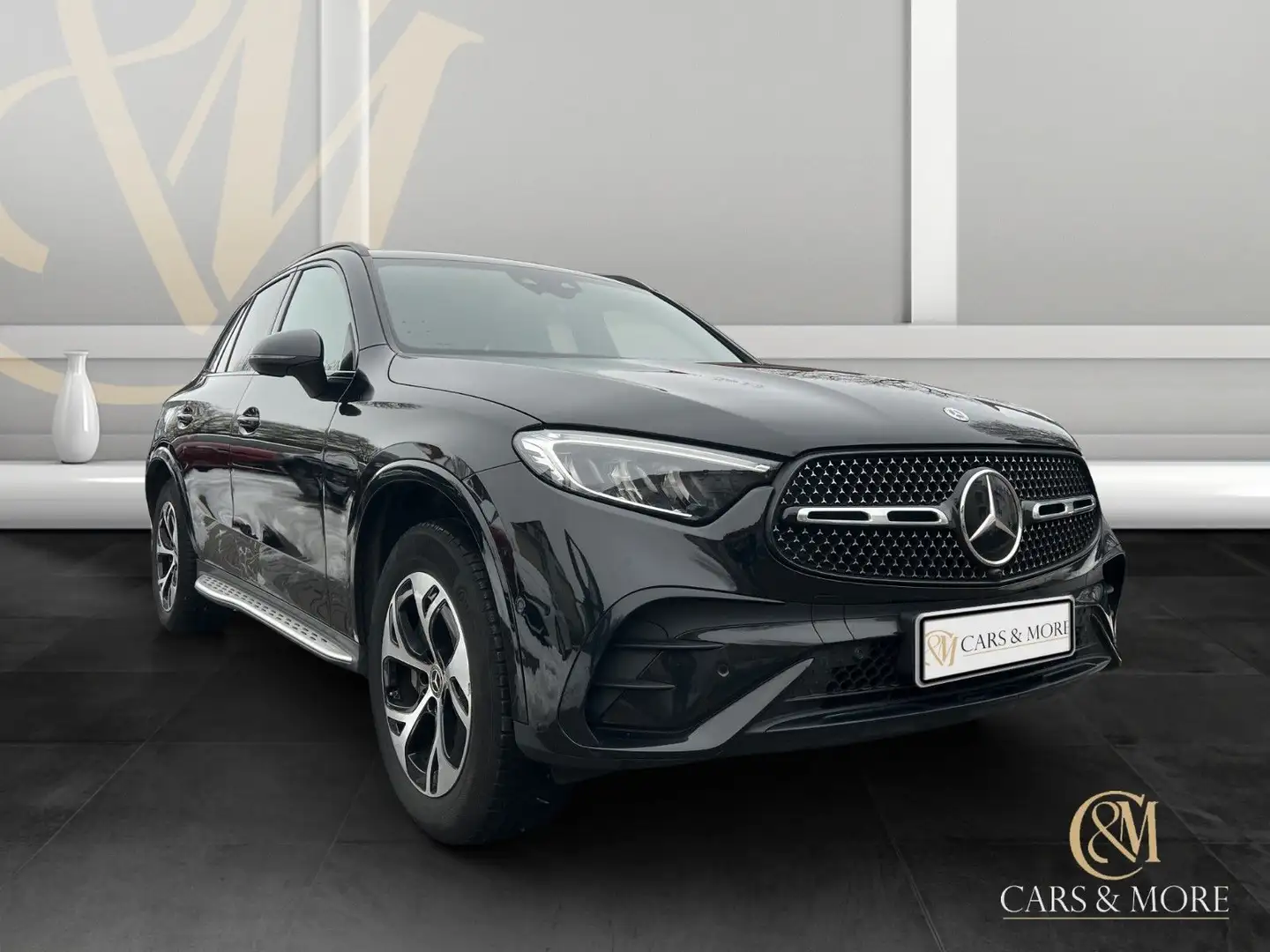 Mercedes-Benz GLC 400 e 4Matic AMG Leder Navi LED AHK SHZ RFK Noir - 2
