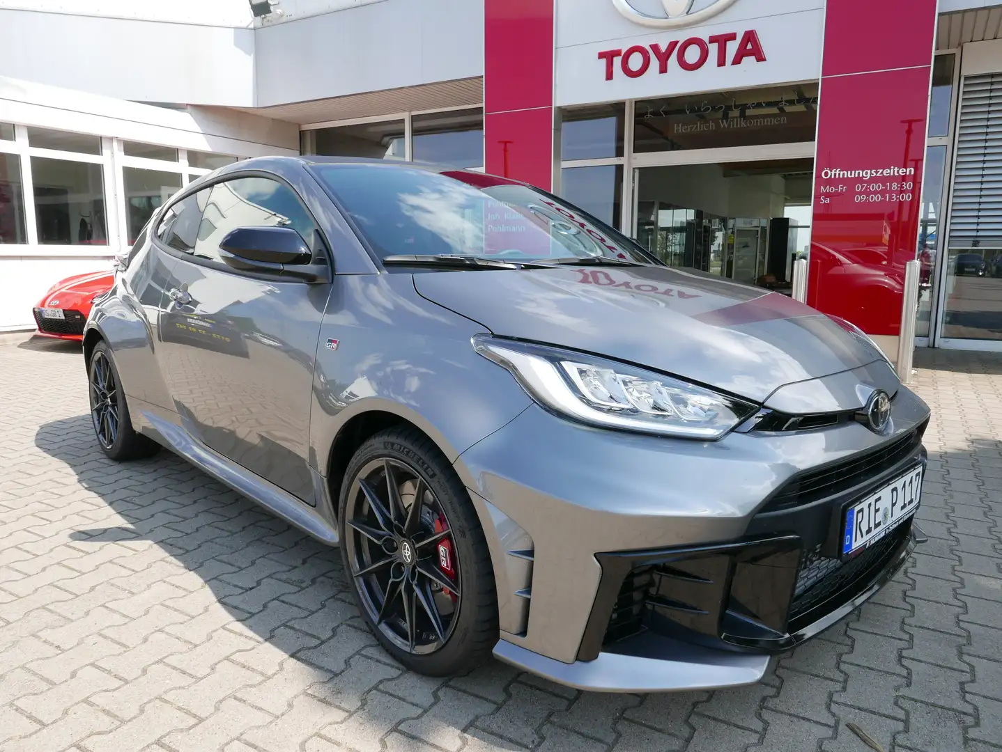 Toyota Yaris GR Yaris 2024 *HIGH PERFORMANCE*AT*SOFORT Silber - 2