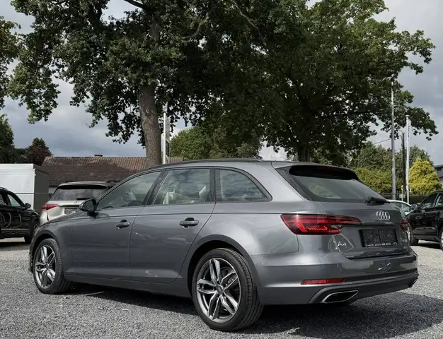 Audi A4 view 2