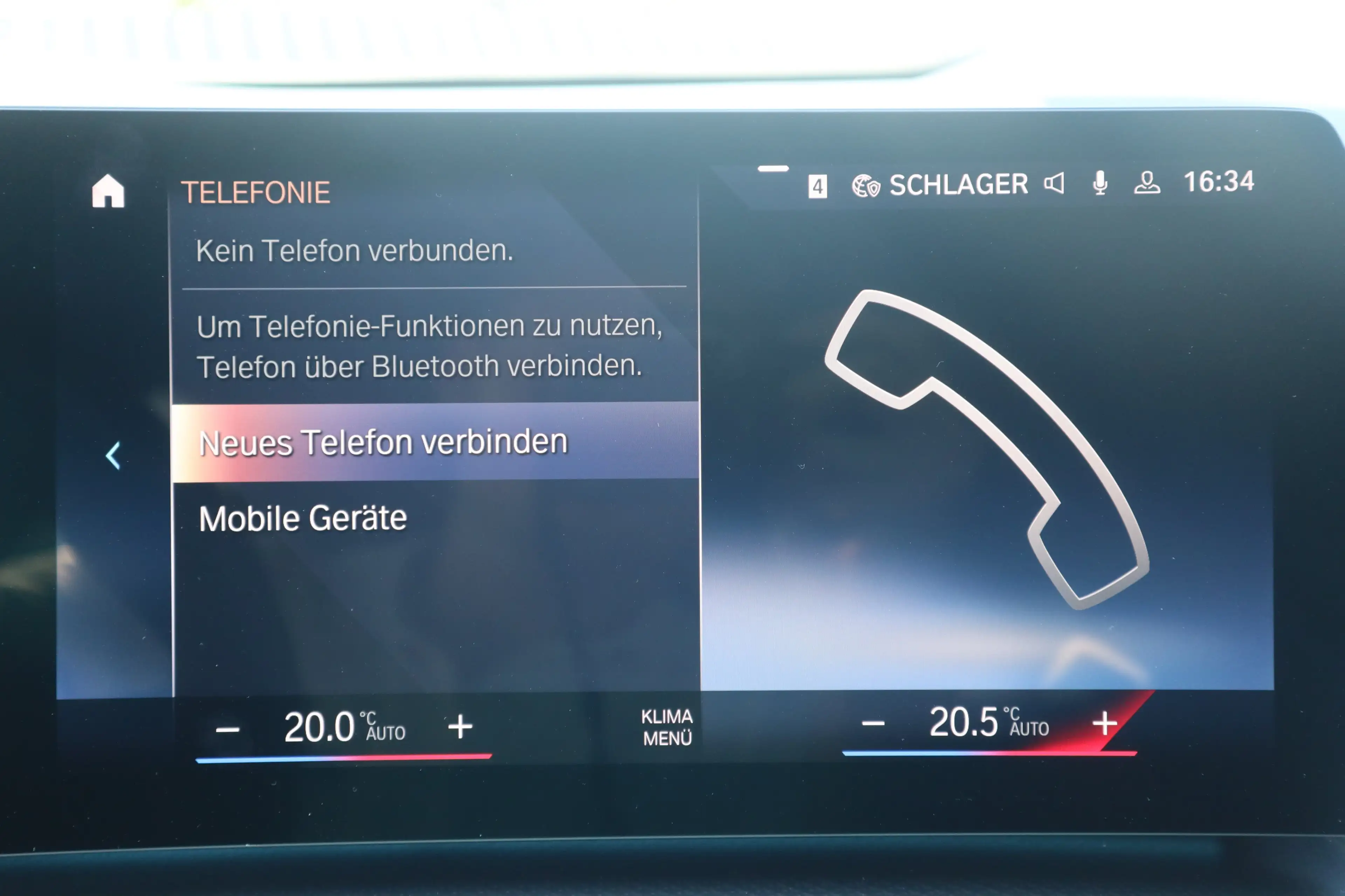 BMW 223 i Active Tourer — photo 10