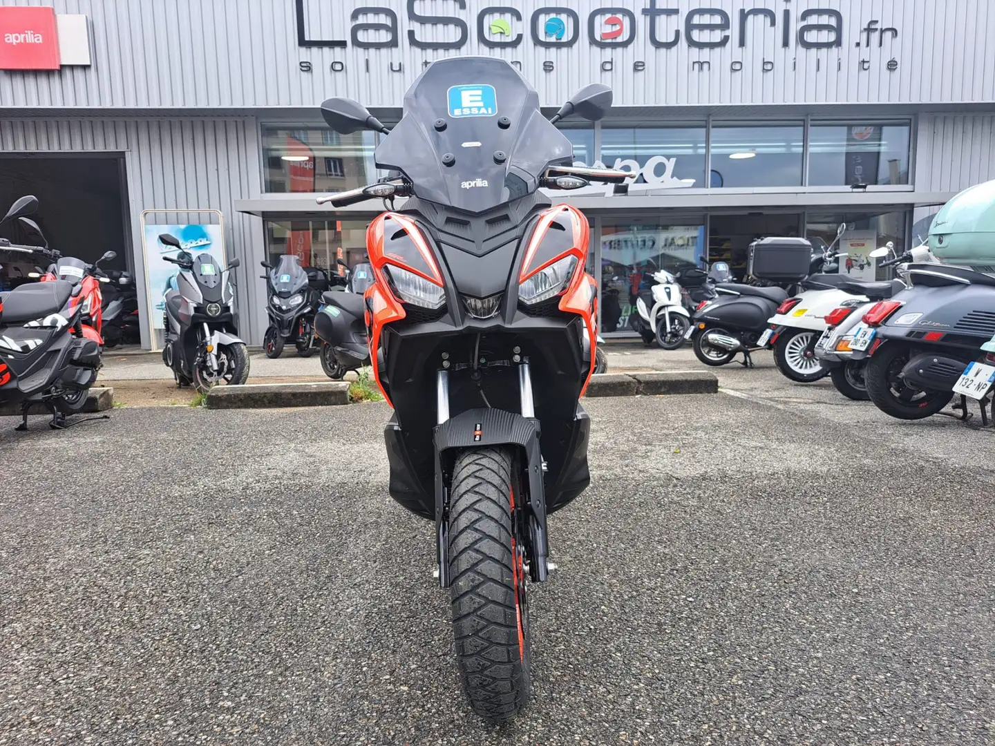 Aprilia SR 125 Roşu - 2
