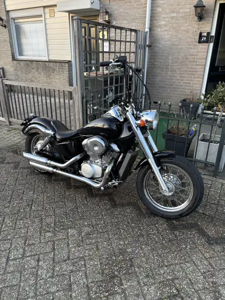 Honda Shadow 750 - foto 7