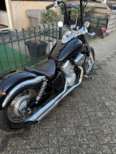 Honda Shadow 750 - foto 8
