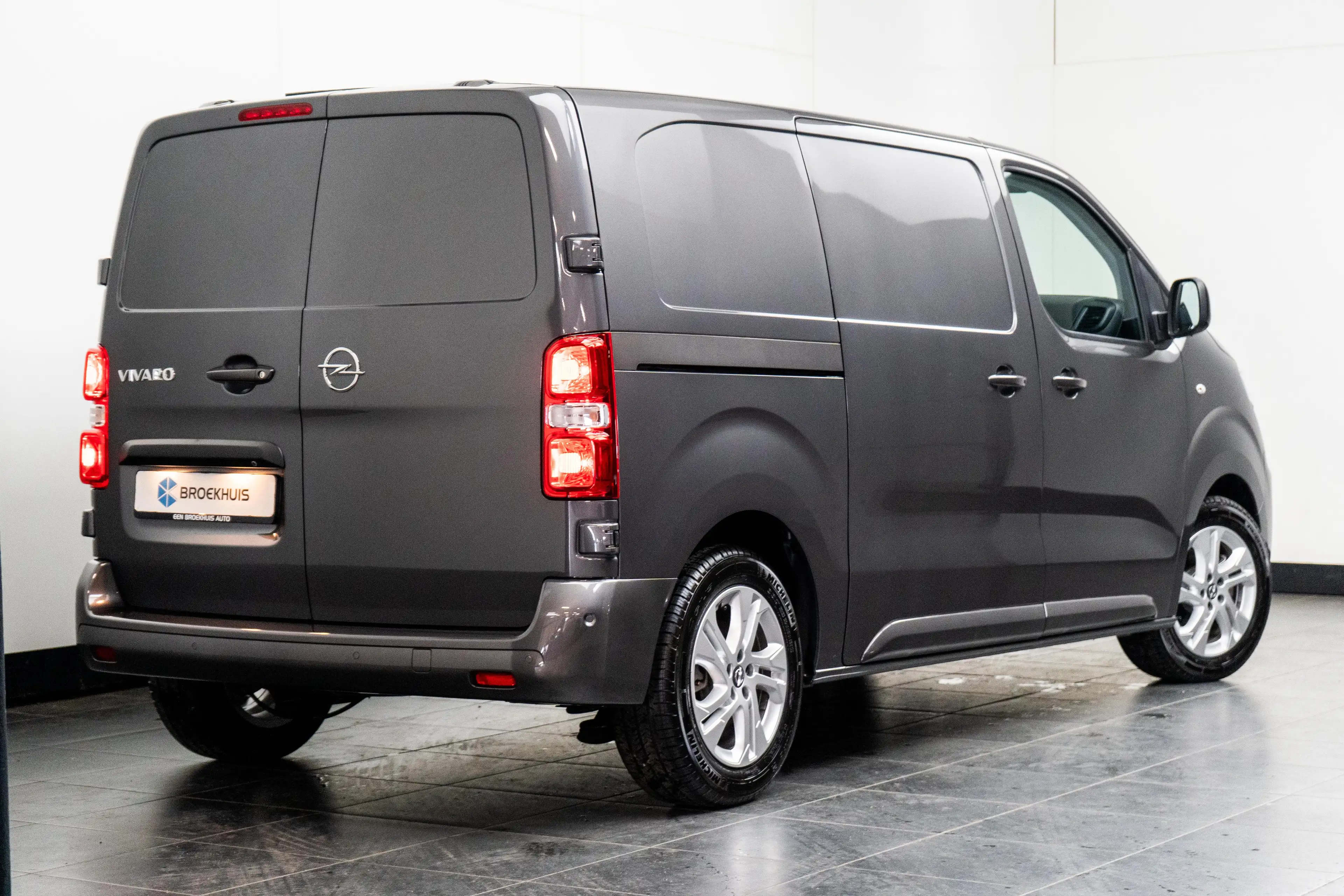 Opel Vivaro 2.0 BlueHDi 180pk Automaat L2 | Airconditioning | — photo 4
