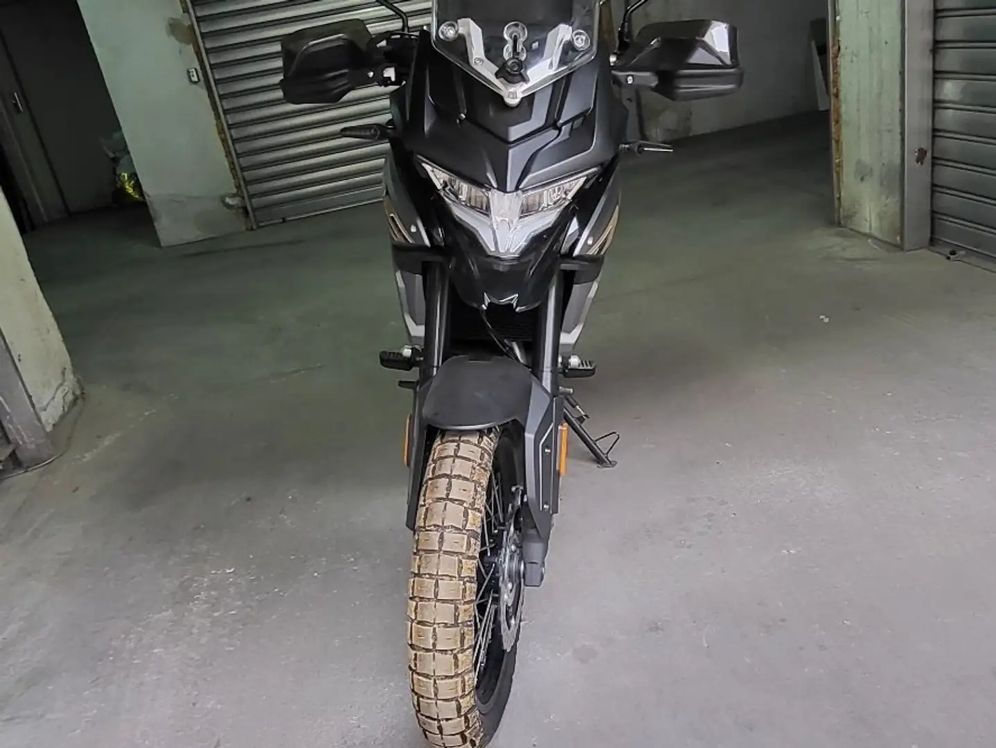 Voge 650DSX dsx Nero - 2