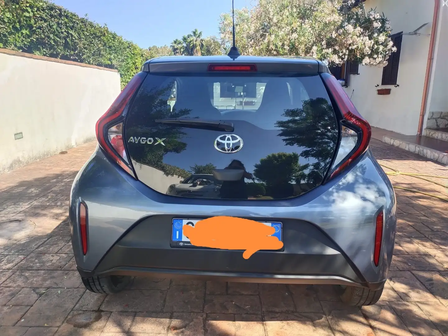 Toyota Aygo X 1.0 Undercover 72cv Blu/Azzurro - 2