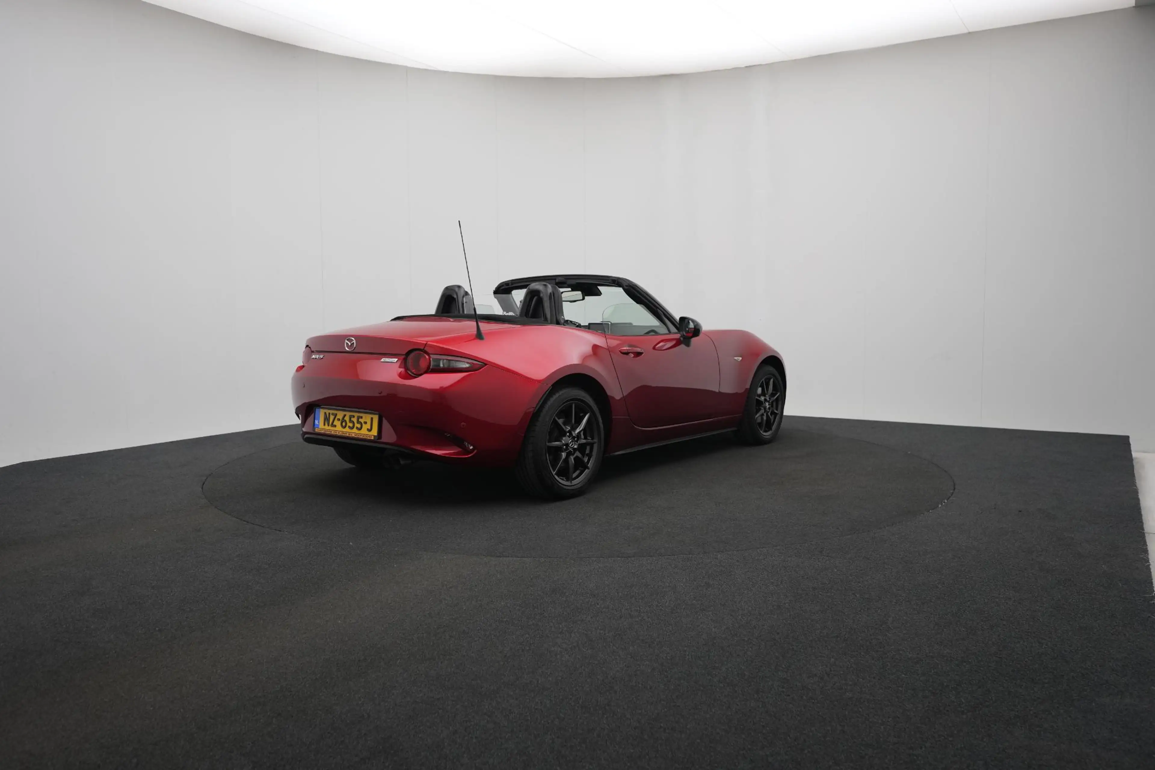 Mazda MX-5 Roadster 1.5 SkyActiv-G GT-M : dealer onderhouden — photo 9