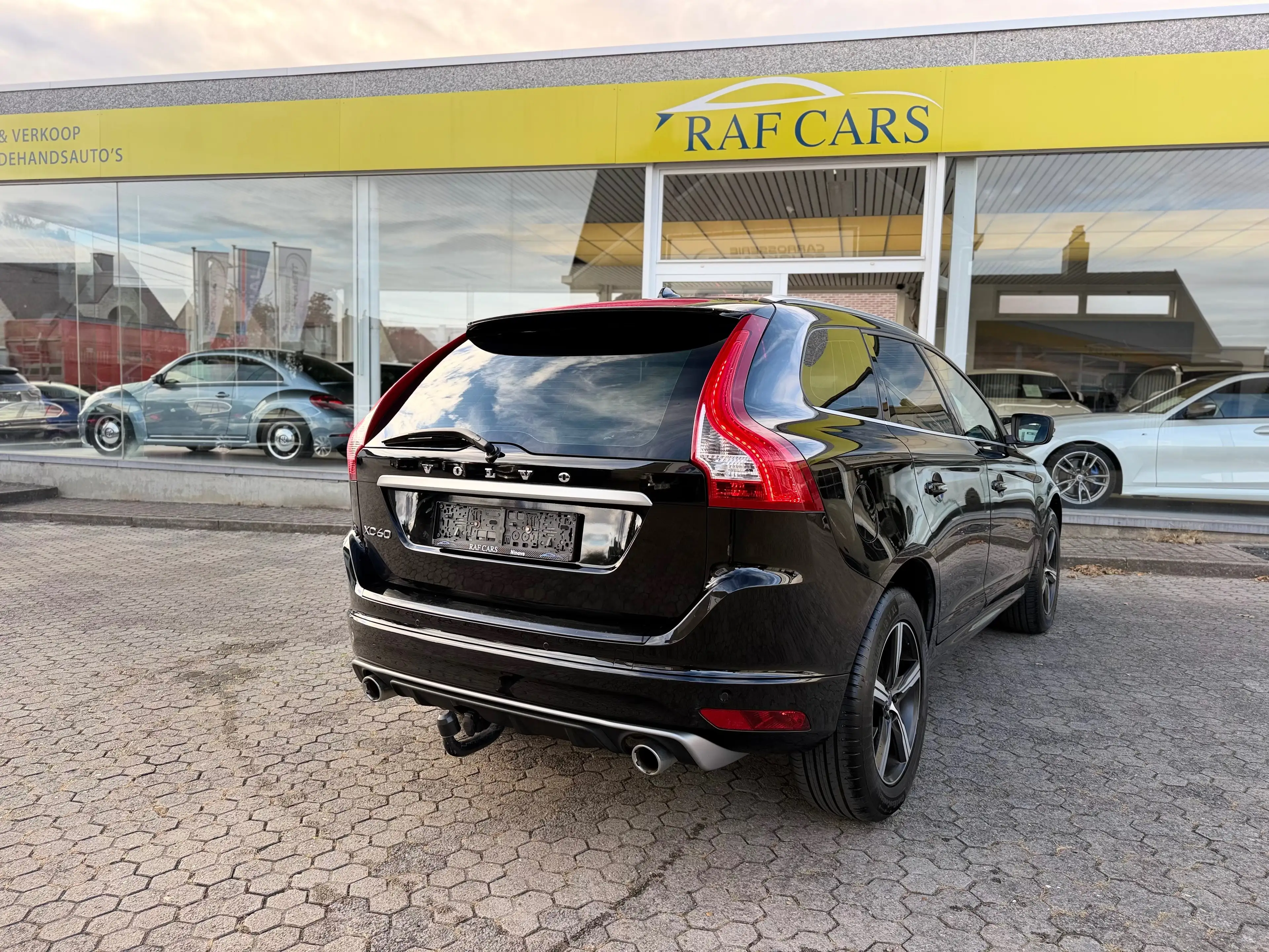 Volvo XC60 XC60 2.0 D4 Geartronic - GARANTIE - CARPASS - PANO - — photo 10