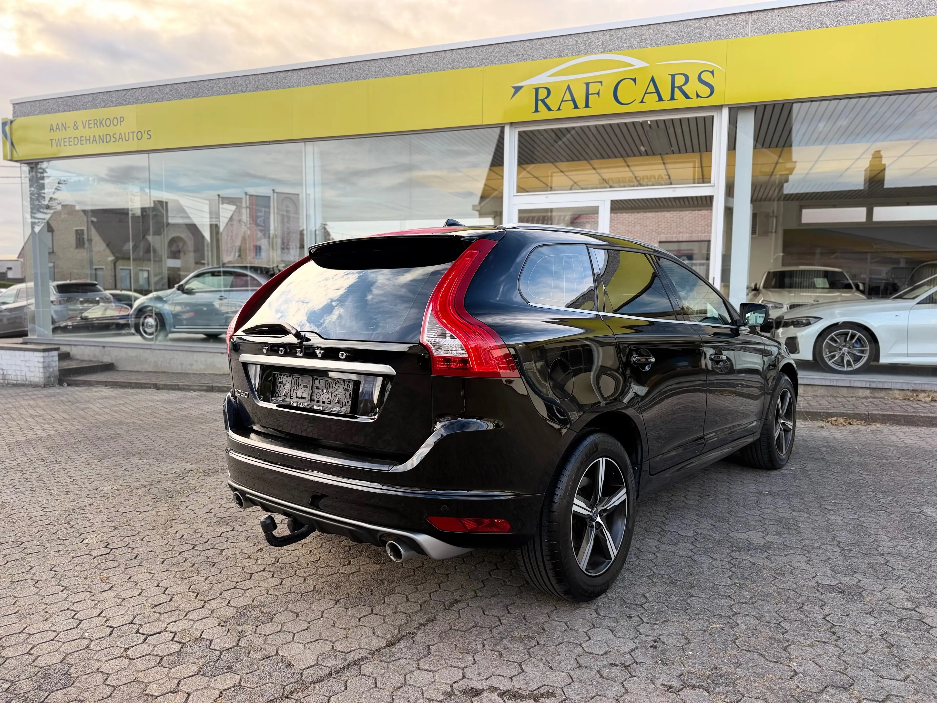 Volvo XC60 XC60 2.0 D4 Geartronic - GARANTIE - CARPASS - PANO - — photo 11