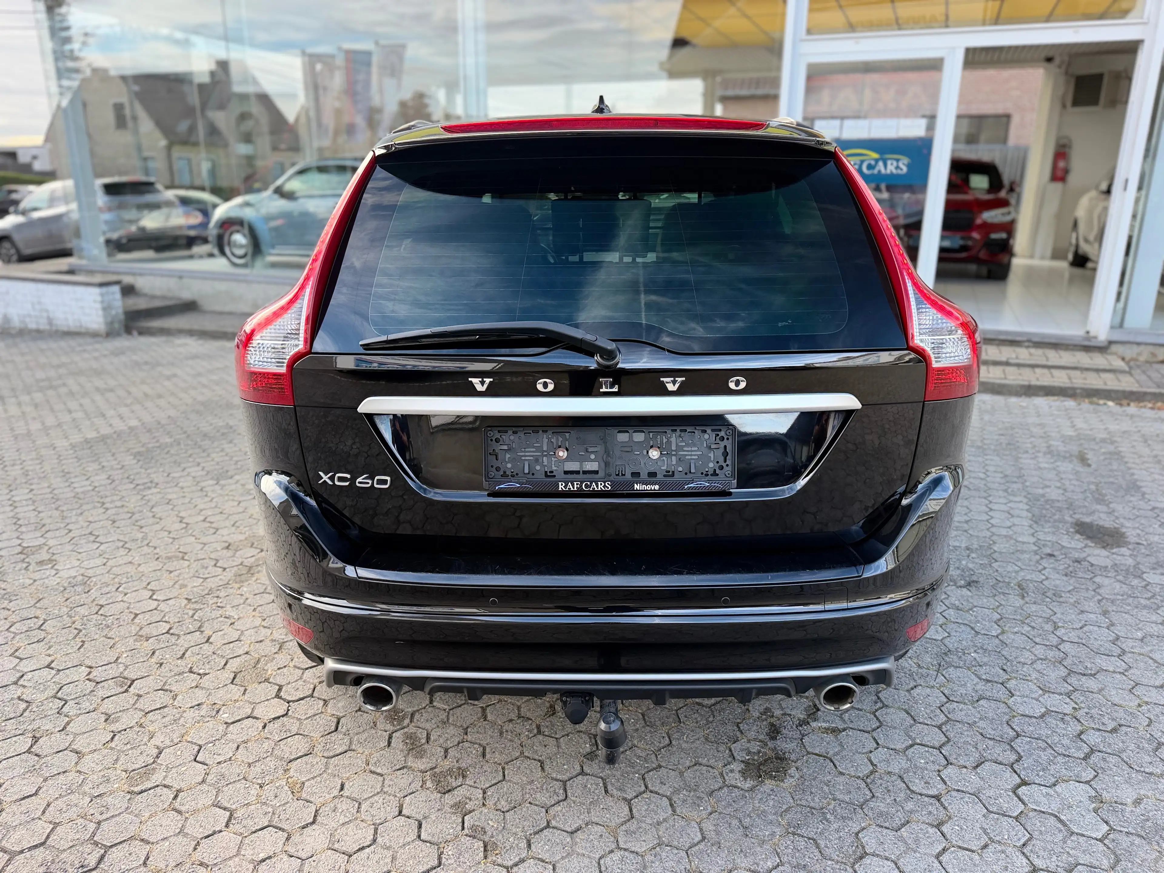 Volvo XC60 XC60 2.0 D4 Geartronic - GARANTIE - CARPASS - PANO - — photo 9