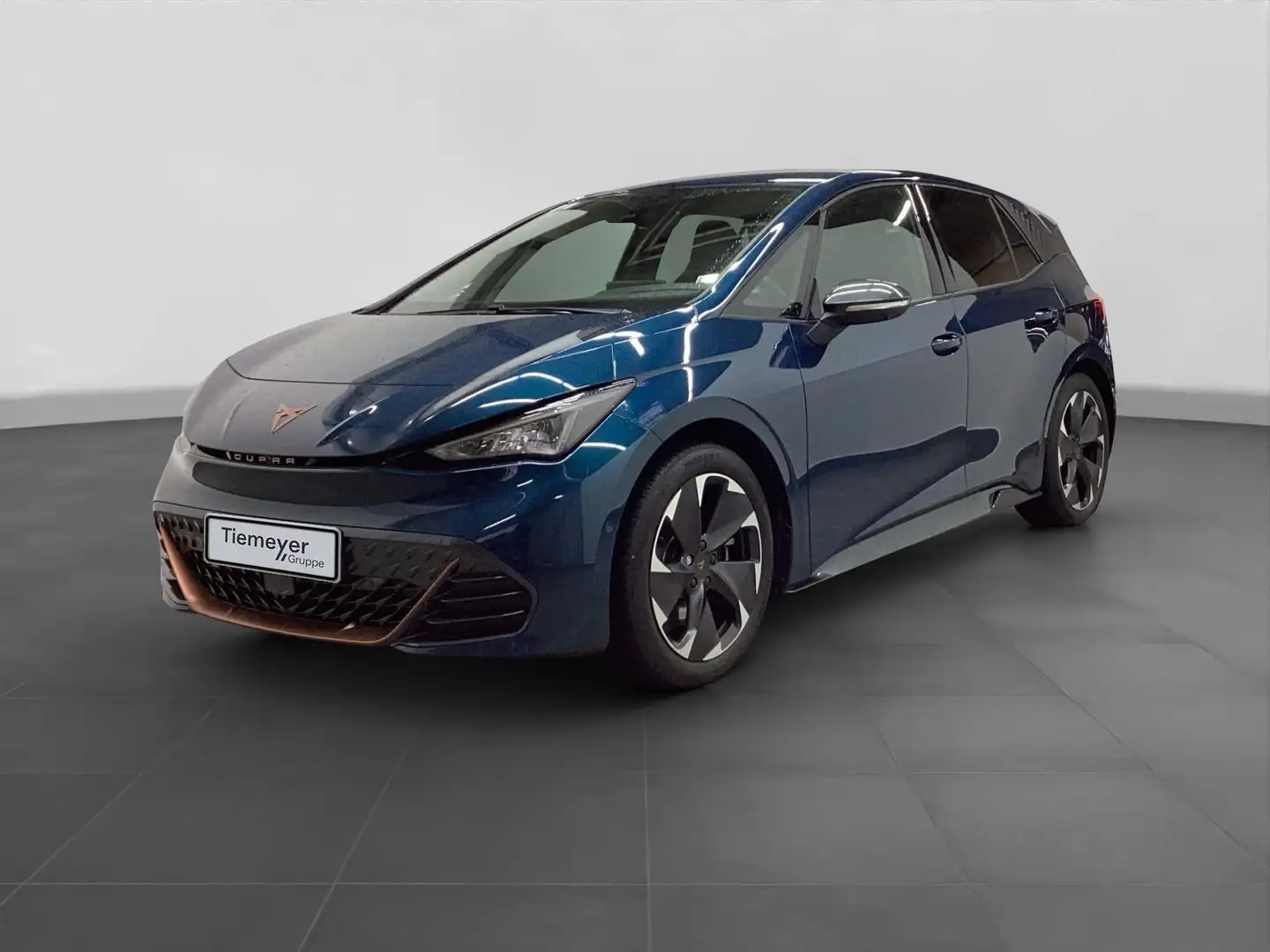 CUPRA Born e-Boost LM19 360 NAVI SITZH ACC Blau - 2