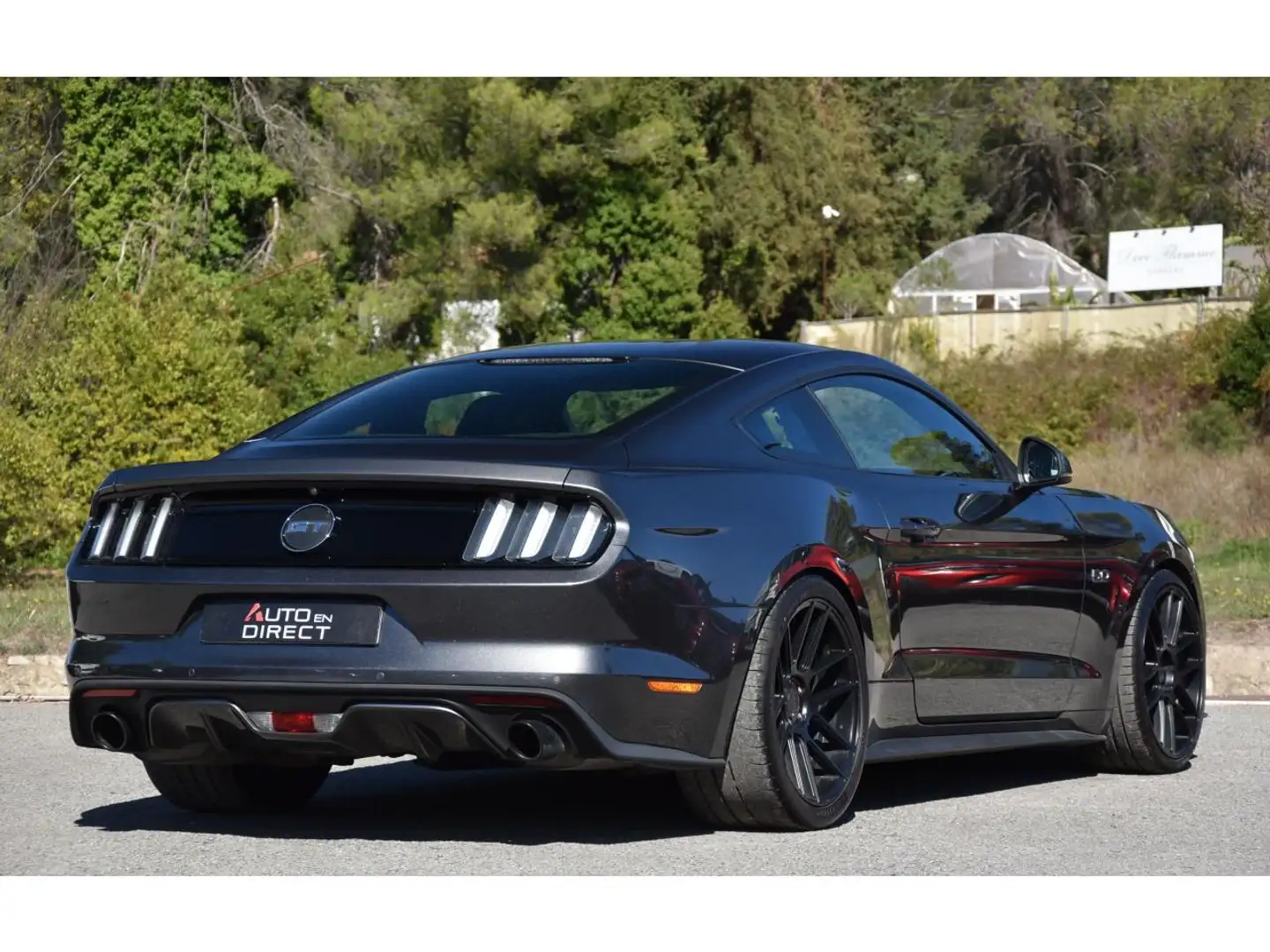 Ford Mustang FORD MUSTANG VI FASTBACK 5.0 V8 GT BVA6 Grijs - 2