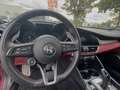 Alfa Romeo Giulia 2,0 Turbo Veloce Rot - thumbnail 12