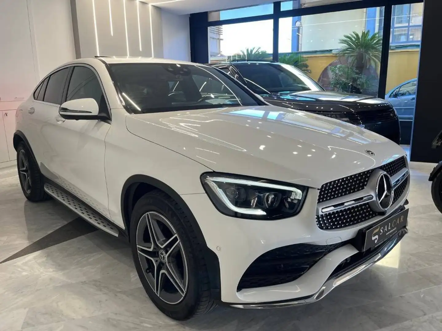 Mercedes-Benz GLC 220 Coupe d Premium Plus 4matic auto 2020 Weiß - 2