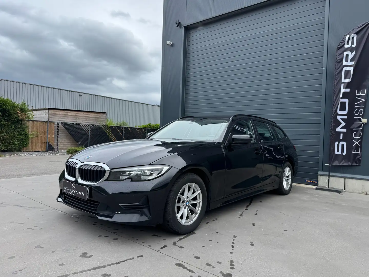 BMW 318 dA Touring Led/Navi/Pdc/Garantie/Carpass Noir - 1