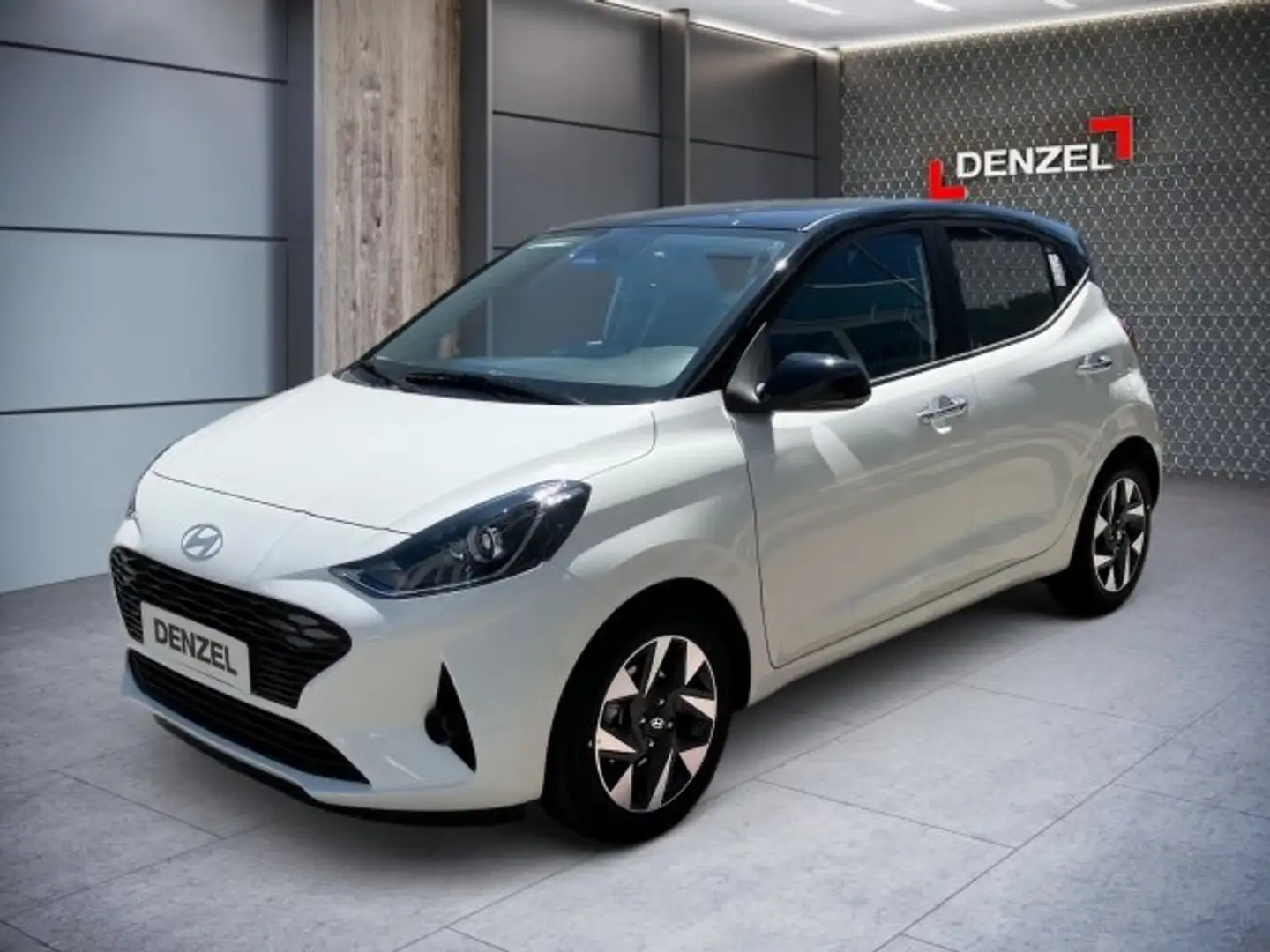 Hyundai i10 GO Plus 1,2 AMT Schwarz - 1