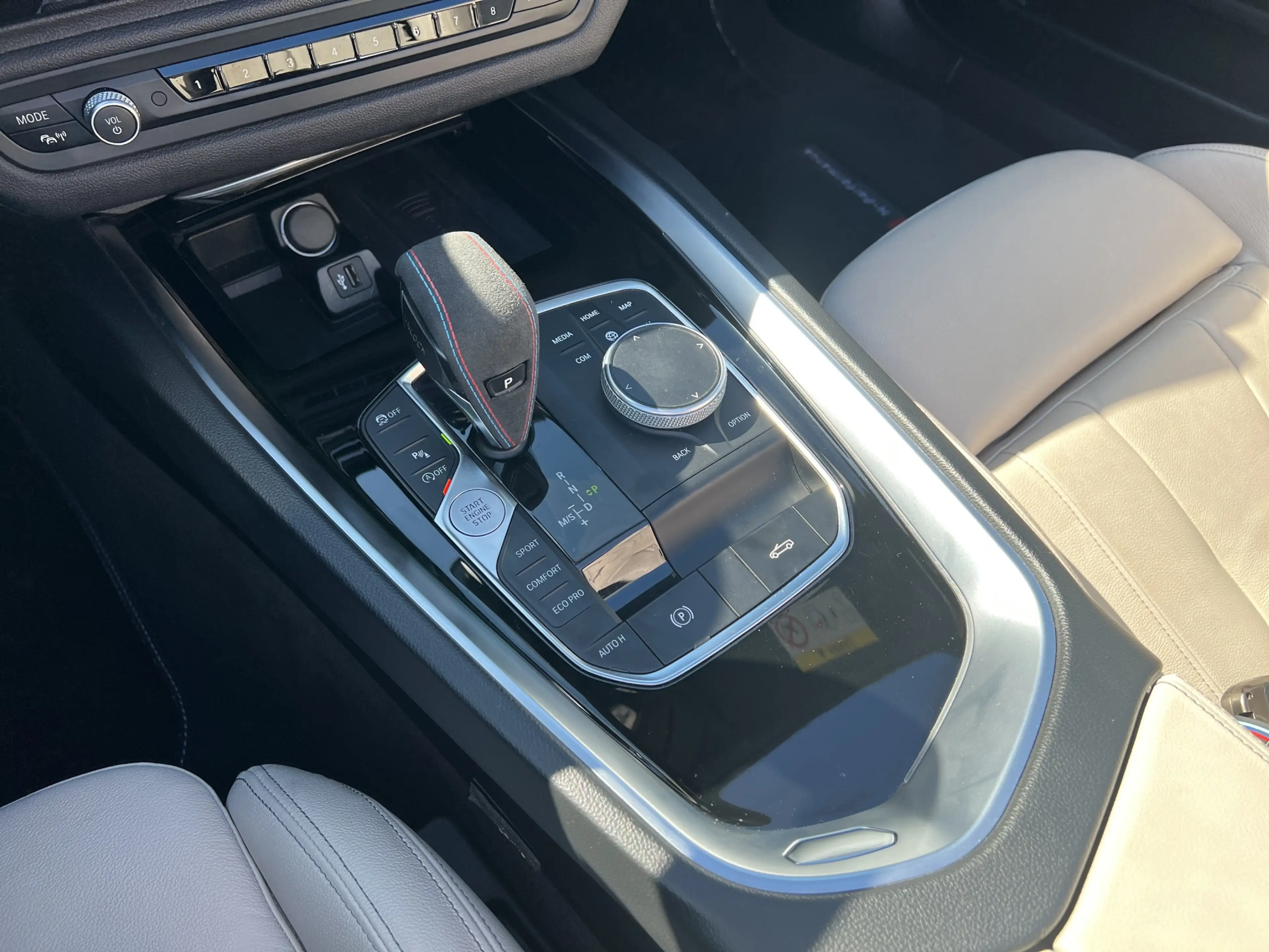 BMW Z4 Roadster sDrive20i 197pk High Executive M-Sport | — photo 25