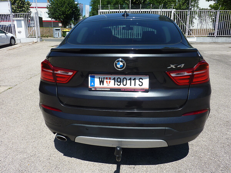 BMW X4 xDrive 20d xLine — photo 5