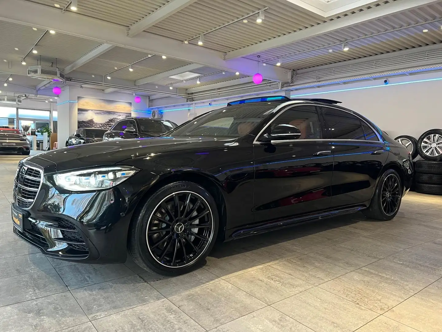 Mercedes-Benz S 580 e Lang AMG Line *Exclusive* Noir - 2