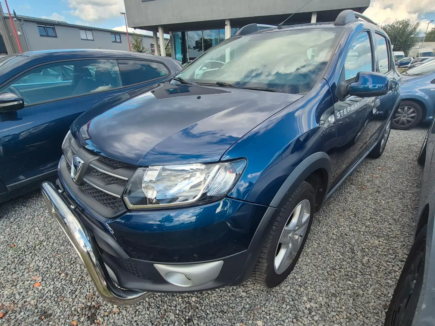 Dacia Sandero II Stepway Prestige Klima AHK Blau - 1