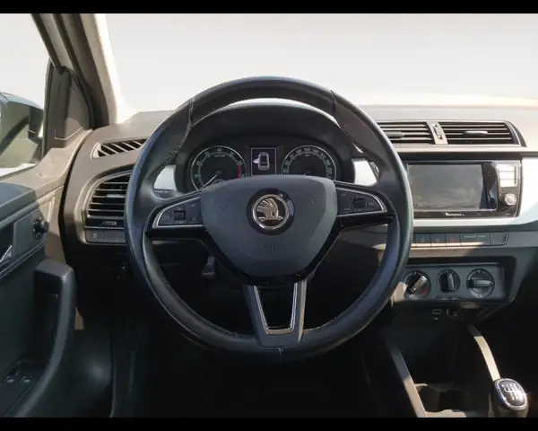 Skoda Fabia view 12