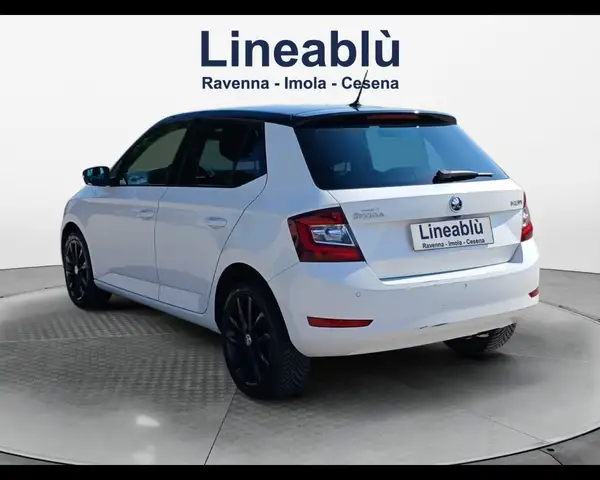 Skoda Fabia view 3