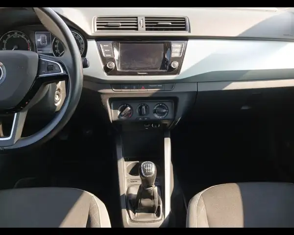 Skoda Fabia view 11