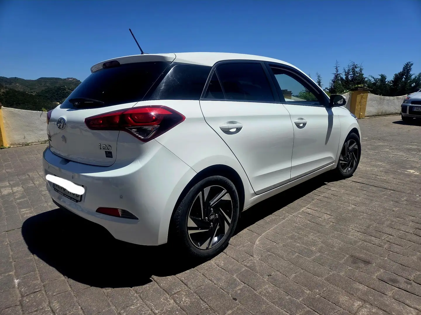 Hyundai i20 1.2 MPI Link - 1