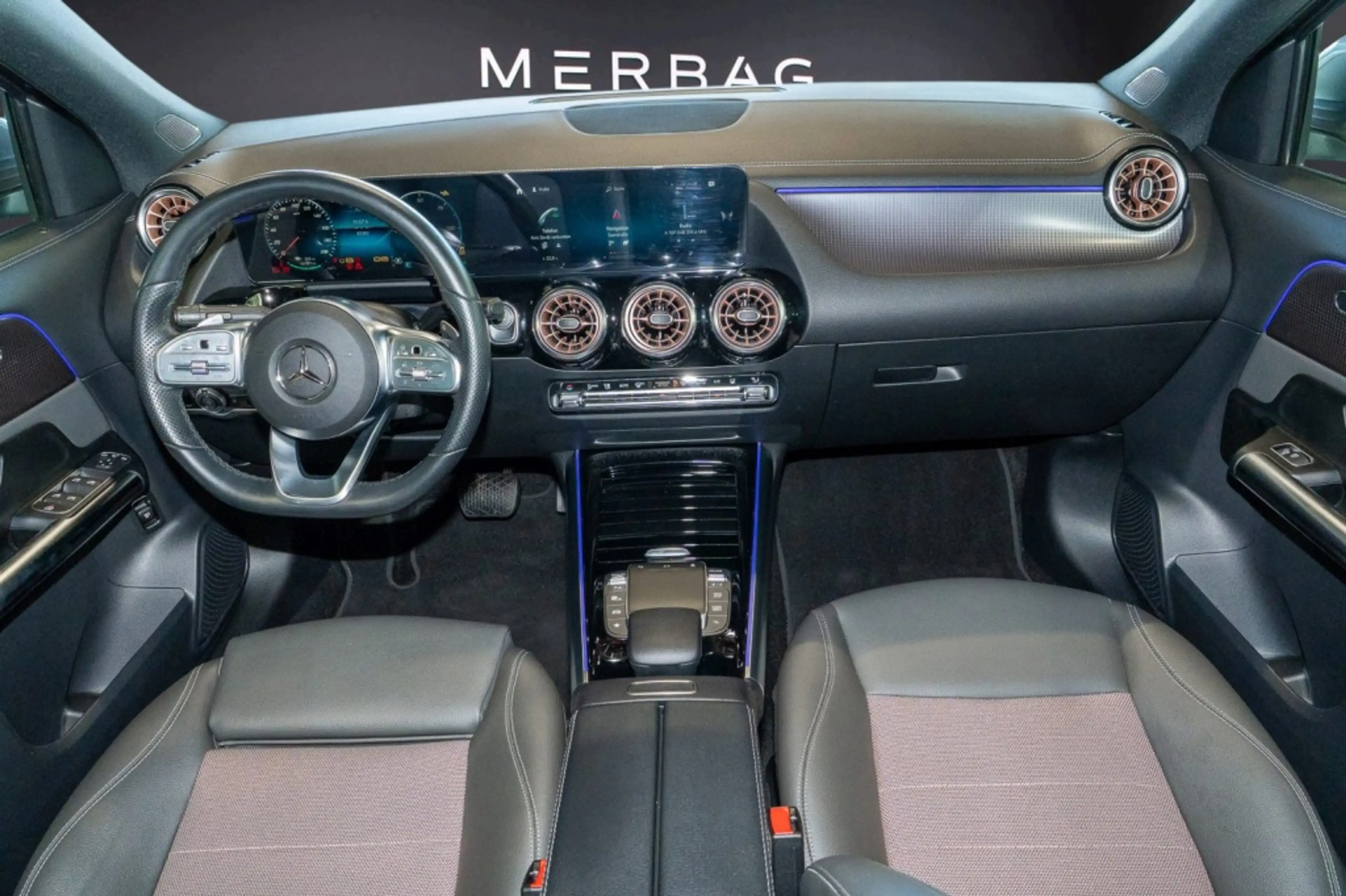 Mercedes-Benz EQA 250 + * — photo 7