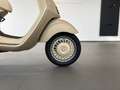 Vespa 946 ''Dragon'' 10 Anniversario Gold - thumbnail 9