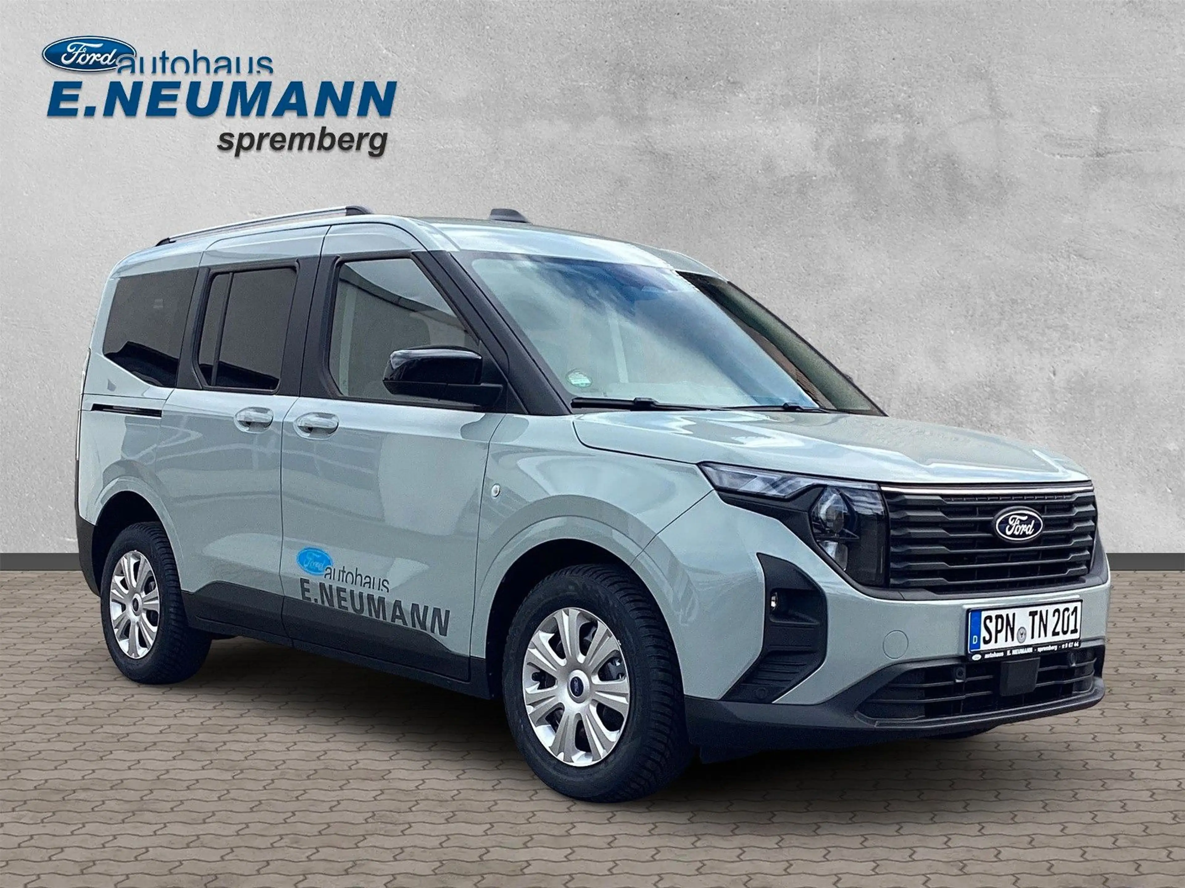 Ford Tourneo Courier Titanium*Kamera* — photo 2
