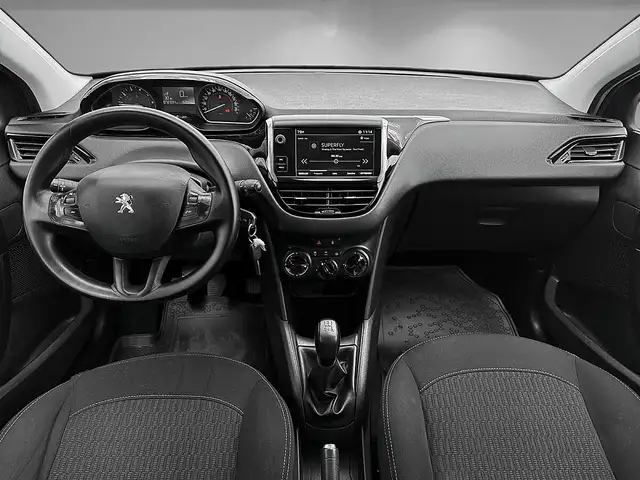 Peugeot 208 view 9