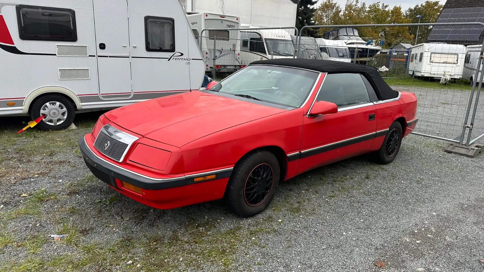Chrysler Le Baron Roşu - 2