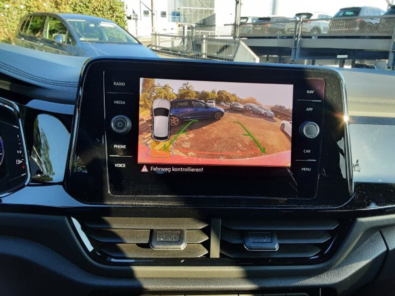 Volkswagen T-Roc R-Line "Black Style" 1.5TSI DSG AHK CAM NA — photo 11