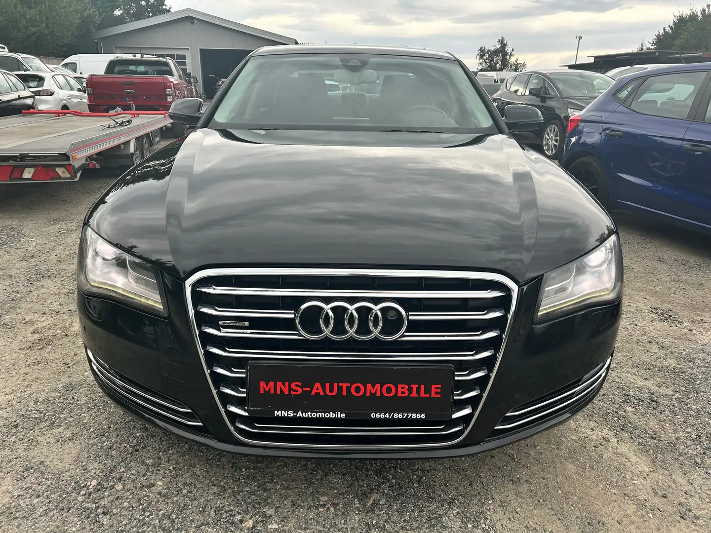Audi A8 4.2 FSI quattro Leder Navigation Xenon Kamera 19 Z Schwarz - 2